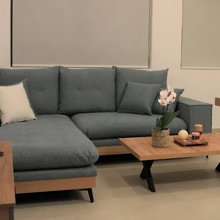 Cream Cozy Getaway - 3 Pearls Pool Retreat Apartament