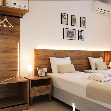 Cream Cozy Getaway - 3 Pearls Pool Retreat Apartament